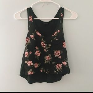 🌸 Forever 21 Black Floral Pocket Tank Top
